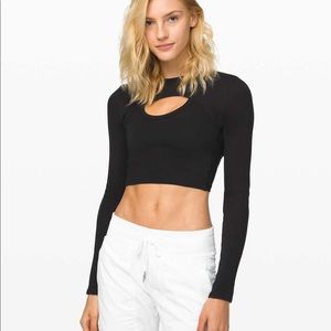 Lululemon LA Better Best Long Sleeved Crop Top